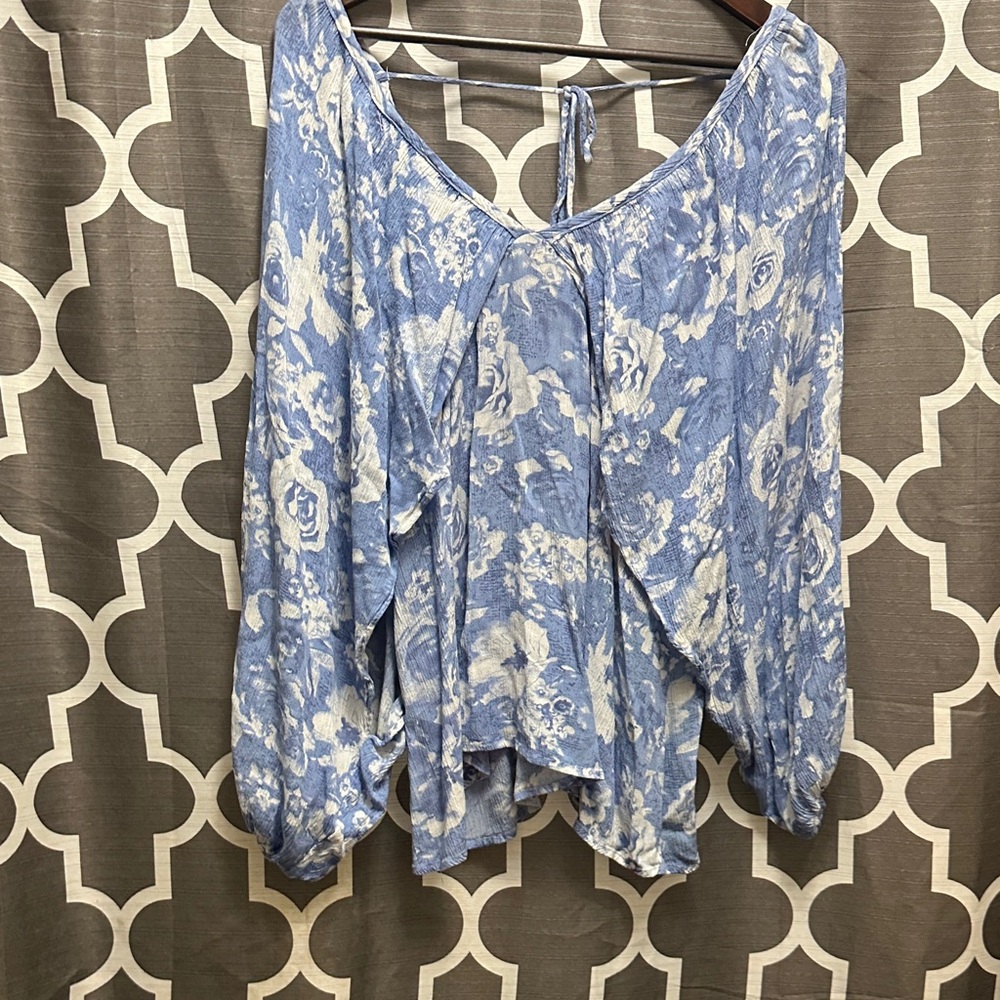 Daytrip Blue and White Floral Blouse